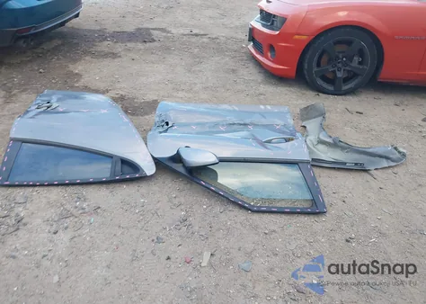 2014 Hyundai Veloster Base W/Black z USA, uszkodzony, nr VIN KMHTC6AD7EU204895